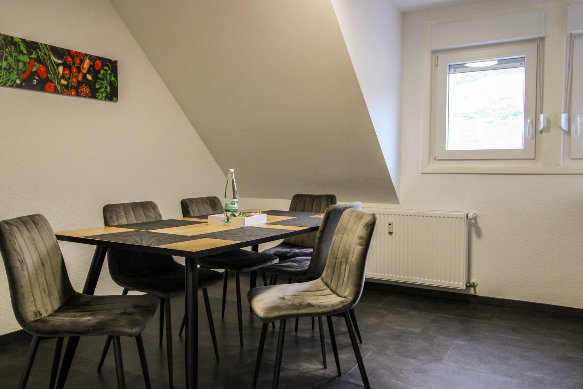 Sweet Six, Balkon, Netflix, Boxspringbetten, Hochwertiges Bad Zell an der Mosel Eksteriør bilde