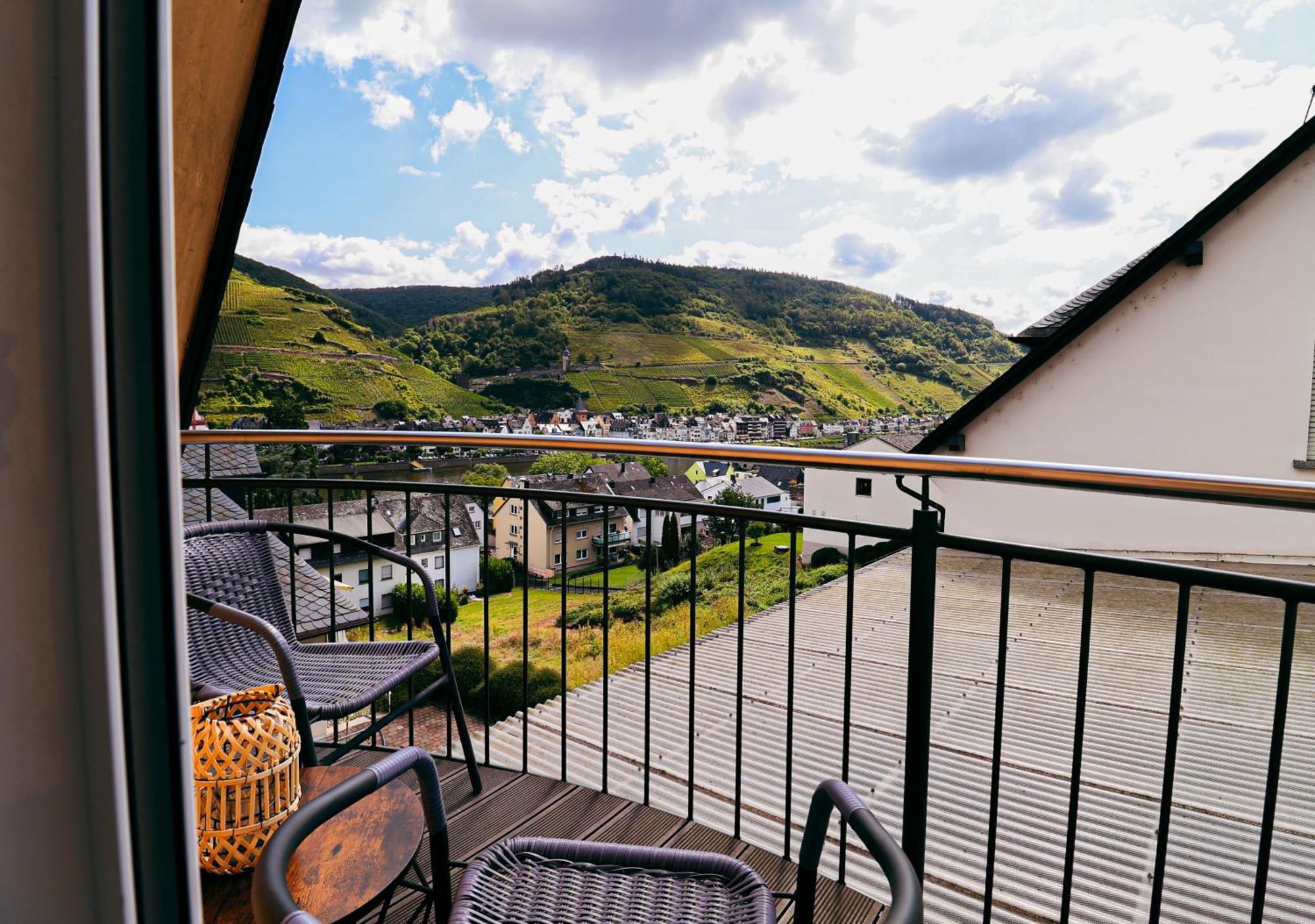 Sweet Six, Balkon, Netflix, Boxspringbetten, Hochwertiges Bad Zell an der Mosel Eksteriør bilde